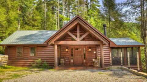 Beautiful Log Cabin A Fusion Of Rustic Elegance And Modern Comfort