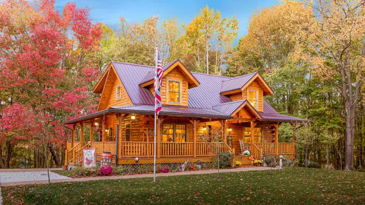 A Beautiful Log Cabin Home Tour and Showing Off the Beauty