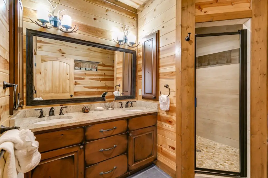 Luxury Log Cabin