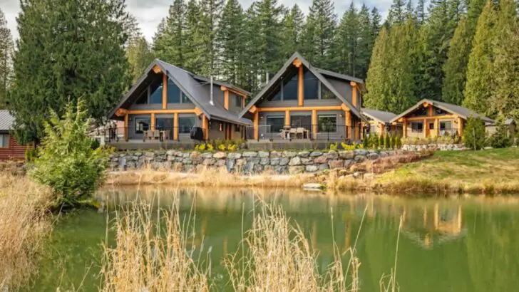 Wonderful Log Cabin Modern Luxury Meets Rustic Charm