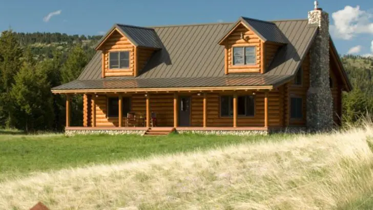 The Best Log Cabin With A Beautiful Look And A Charming