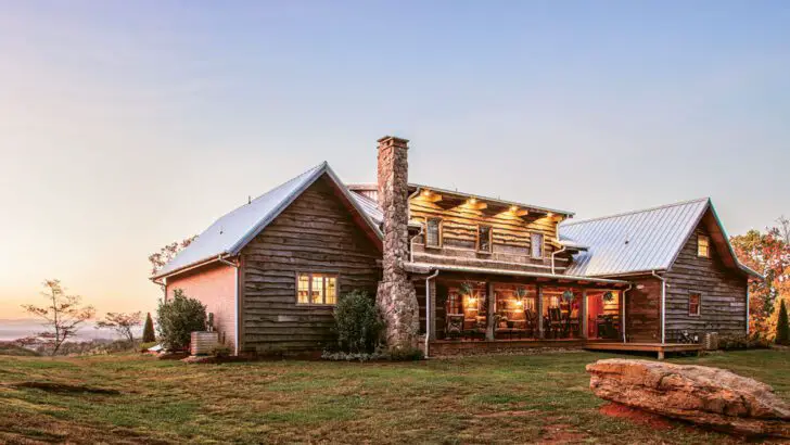 Gorgeous Log Cabin Timeless Design Meets Modern Functionality