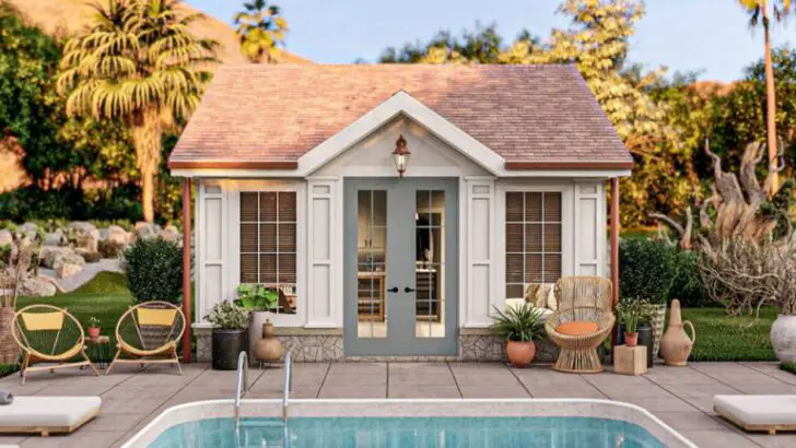 Beautiful Tiny House With A Pool And Lots Of Charm