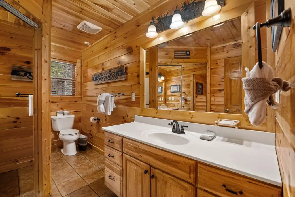 Gorgeous log cabin