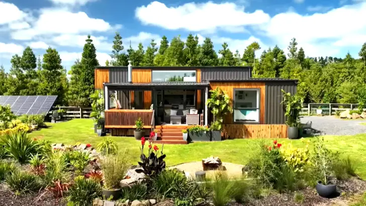 Amazing Tiny House Design Changes Everything! 