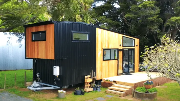 You’ve Never Seen A Tiny House Like This Before!