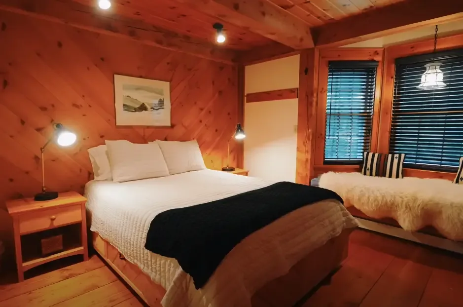 Charming tiny cabin