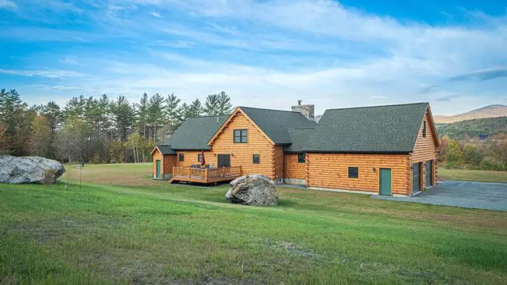 Wonderful Log Cabin Modern Comfort Meets Rustic Charm