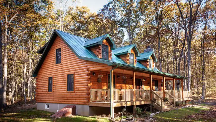 Escape To Luxury In This Incredible Log Cabin Retreat