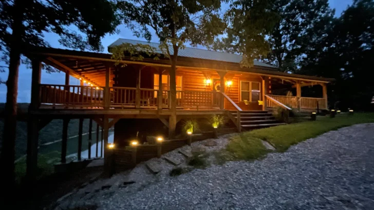 Stunning Views At A Lakeside Log Cabin And Charming