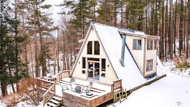 Enjoyable A-Frame Cabin For The Summer With Lovely Views And Fun Activities