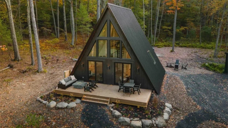 Amazing A-Frame Cabin With Stunning Views And Enchantment