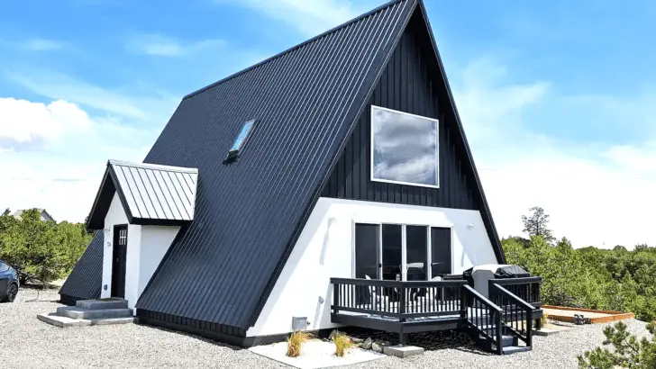 Amazing A-Frame Cabin With Private Access And Stunning Views