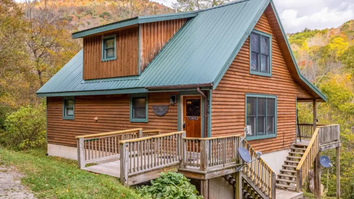 Amazing Log Cabin Lake Access, Wonderful For Families And Charming