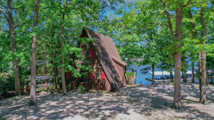 Beautifully Designed A-Frame Cabin On The Lake Near The Boat Launch