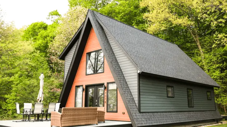 Fascinating  A-Frame Cabin In West Bay For Couples To Enjoy