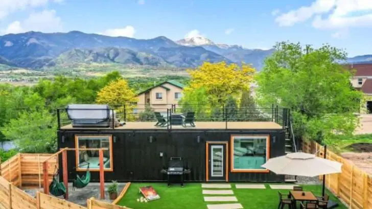 Skydeck Container House With Jacuzzi And Mountain View