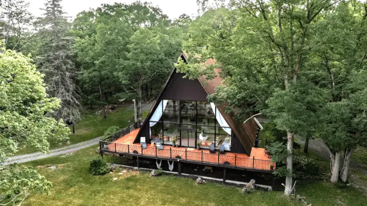 Amazingly Luxury A-Frame Cabin With Incredible Style