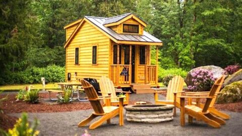 Incredible 178-square-foot Tiny House That Exudes Charm