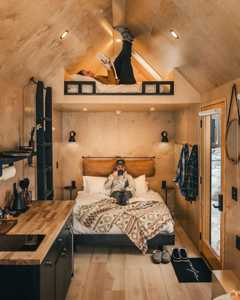 33 Tiny House Interior Design Ideas for Creating a Warm Rustic Retreat