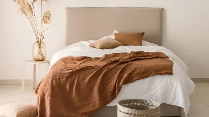 60 Minimalist Bedroom Ideas for a Calm and Clean Look