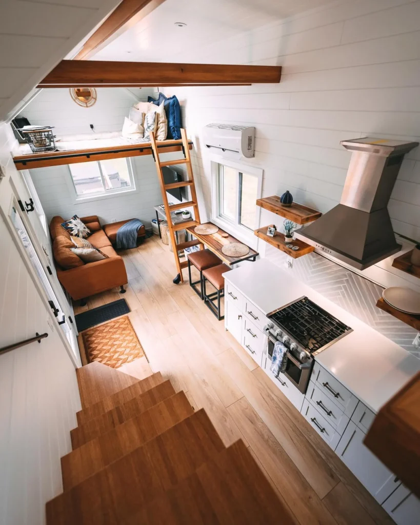 33 Tiny House Interior Design Ideas for Creating a Warm Rustic Retreat