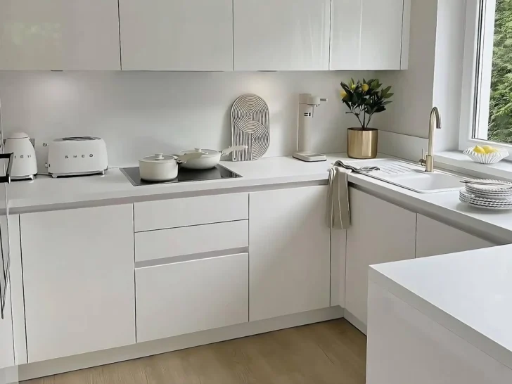 34 Gorgeous White Kitchen Designs You’ll Love