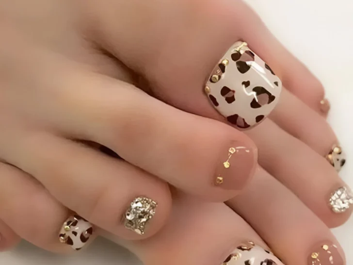 23 Stunning Animal Print Nail Designs You’ll Love