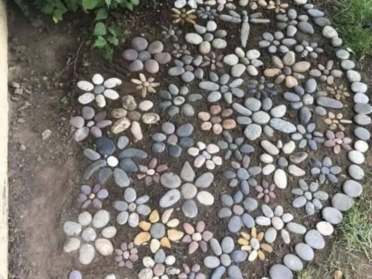 23 Stunning River Stone Decoration Ideas You’ll Love