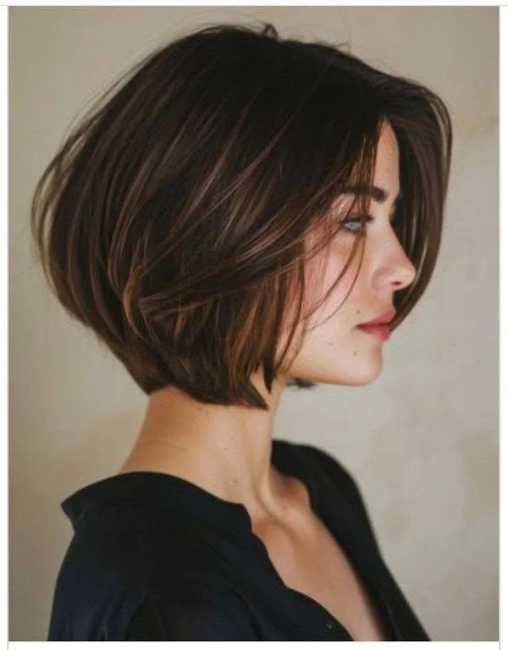 Classic French bob, an effortlessly chic and trendy short haircut for 2025.