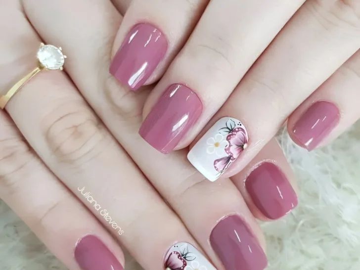 19 Elegant Nail Designs That Are Chic, Classy & Timeless