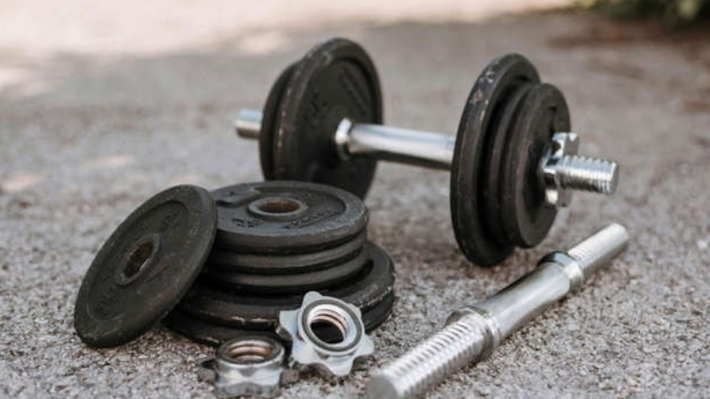 How to Choose the Best at Home Dumbbells for a Household